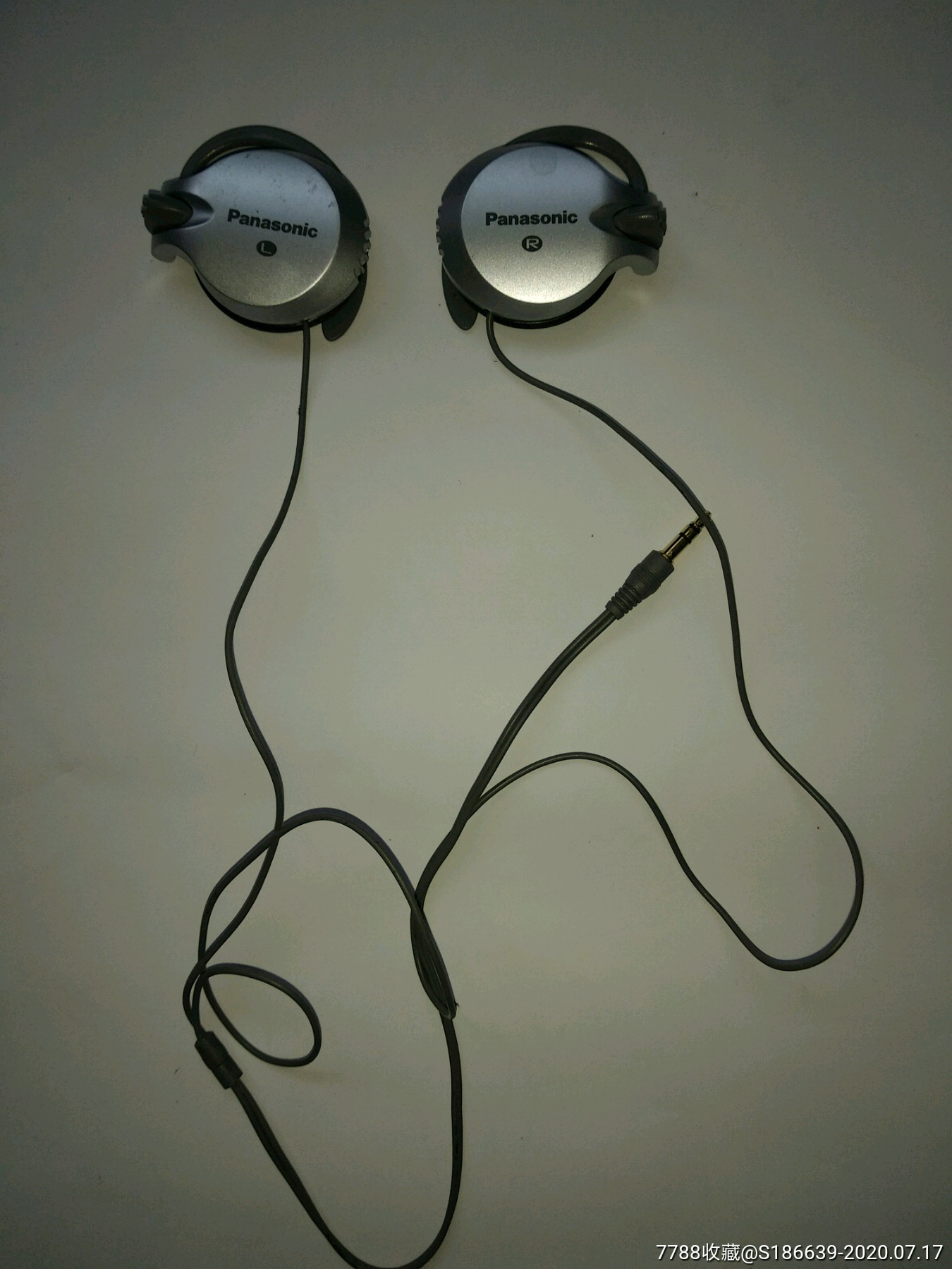 松下老耳机二副:挂耳式/入耳式各一副-合售