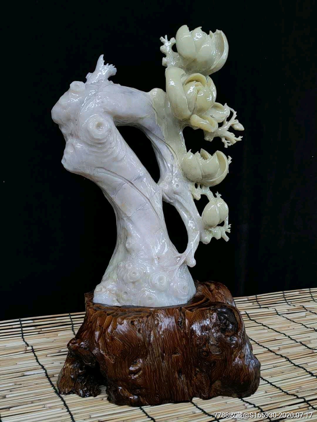 芙蓉石玉兰花摆件高浮雕镂空雕刻造型独特美观手工雕刻品相完好成色见