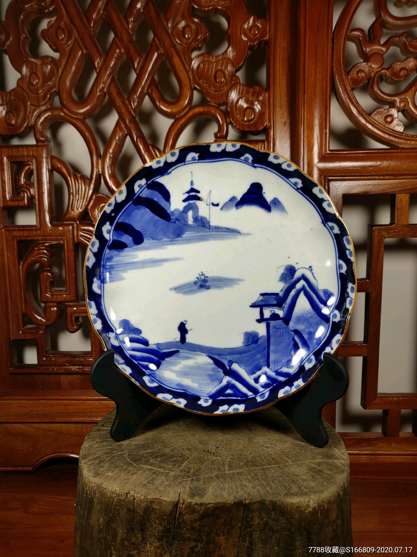 回流精品手绘青花山水风景人物花口赏盘