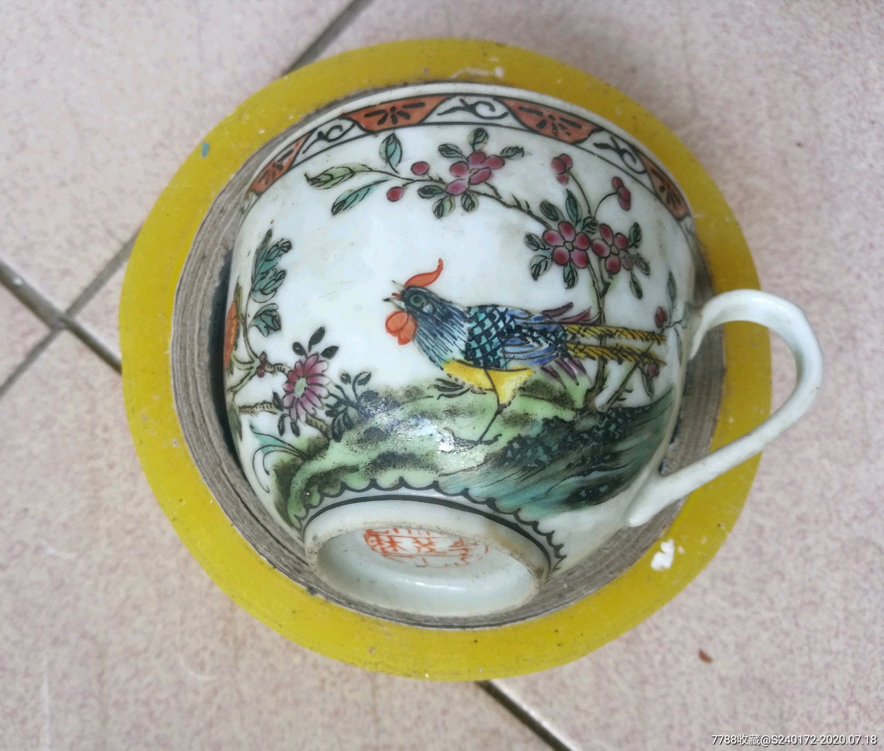 民国李茂林款手绘粉彩花鸟小茶杯