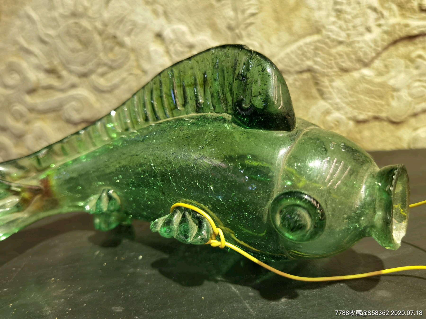 民国时期漂亮的老琉璃金鱼摆件,vintage好摆设