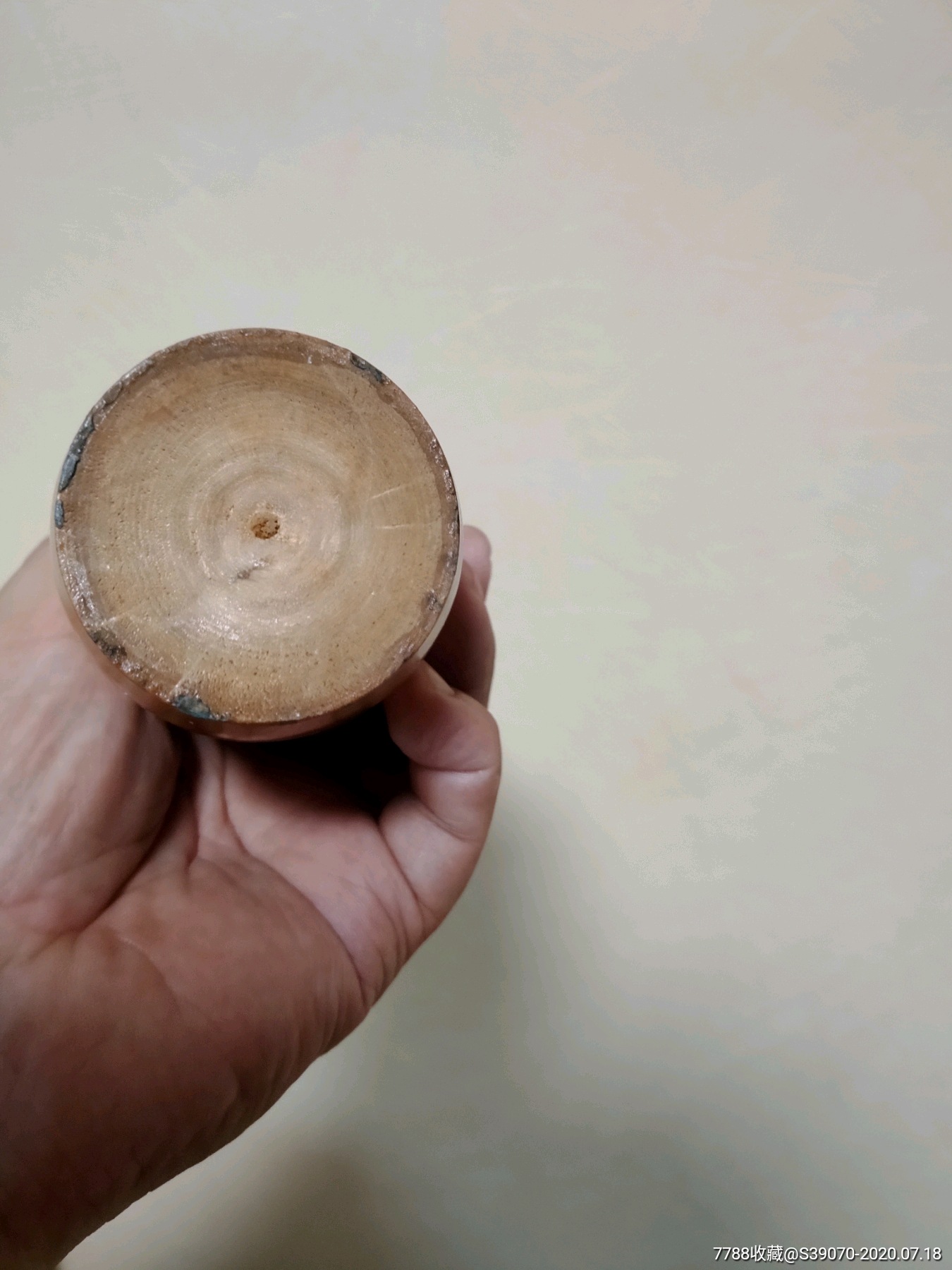 白丁香茶叶筒一面坡木质精品厂出品,沈阳市中学生田径运动会奖,1987.