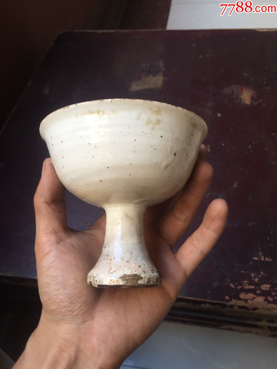 元代白釉高脚杯