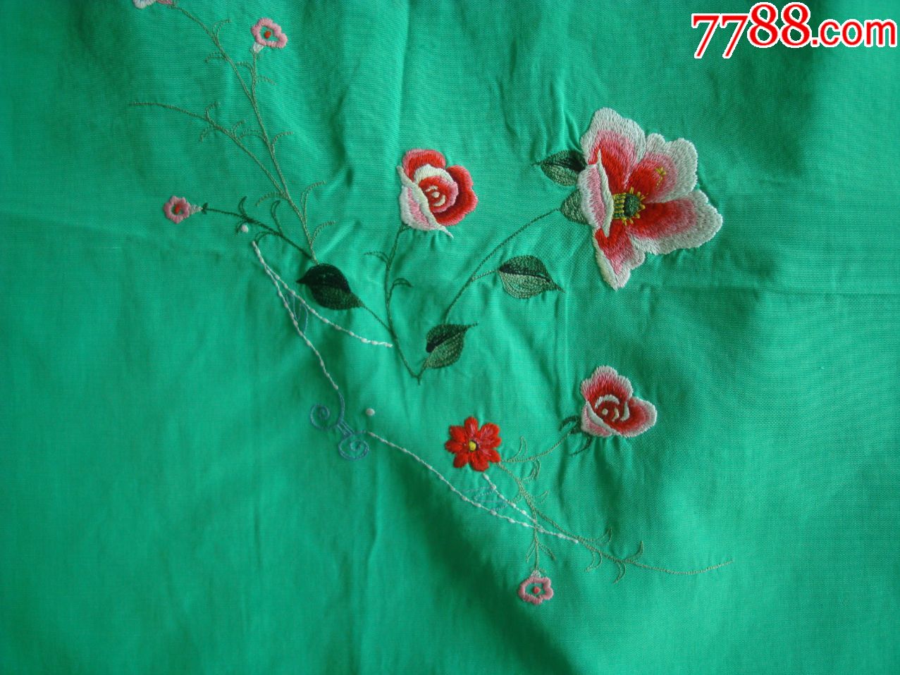 绣花被面――尺寸:1.75米长x1.38米宽