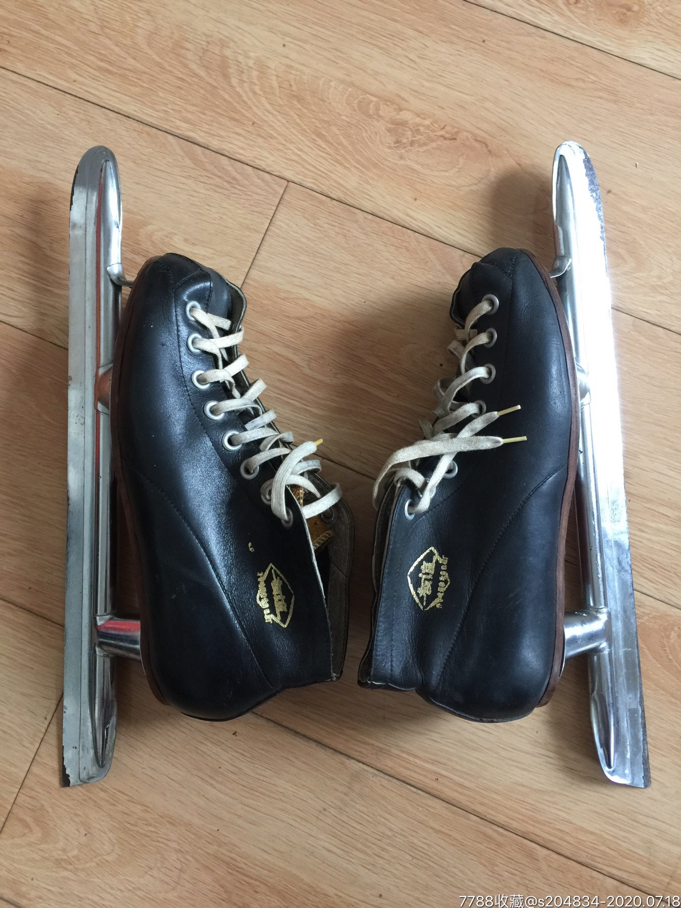 黑龙江产友谊冰刀鞋