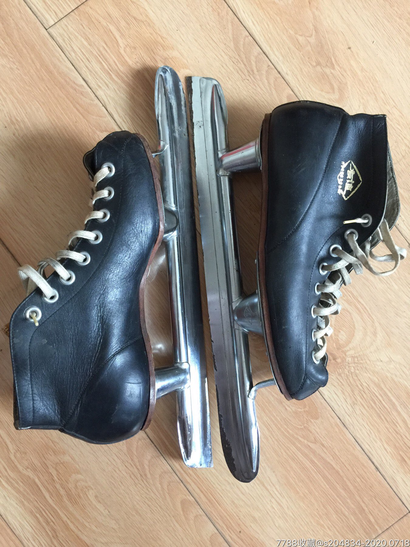 黑龙江产友谊冰刀鞋