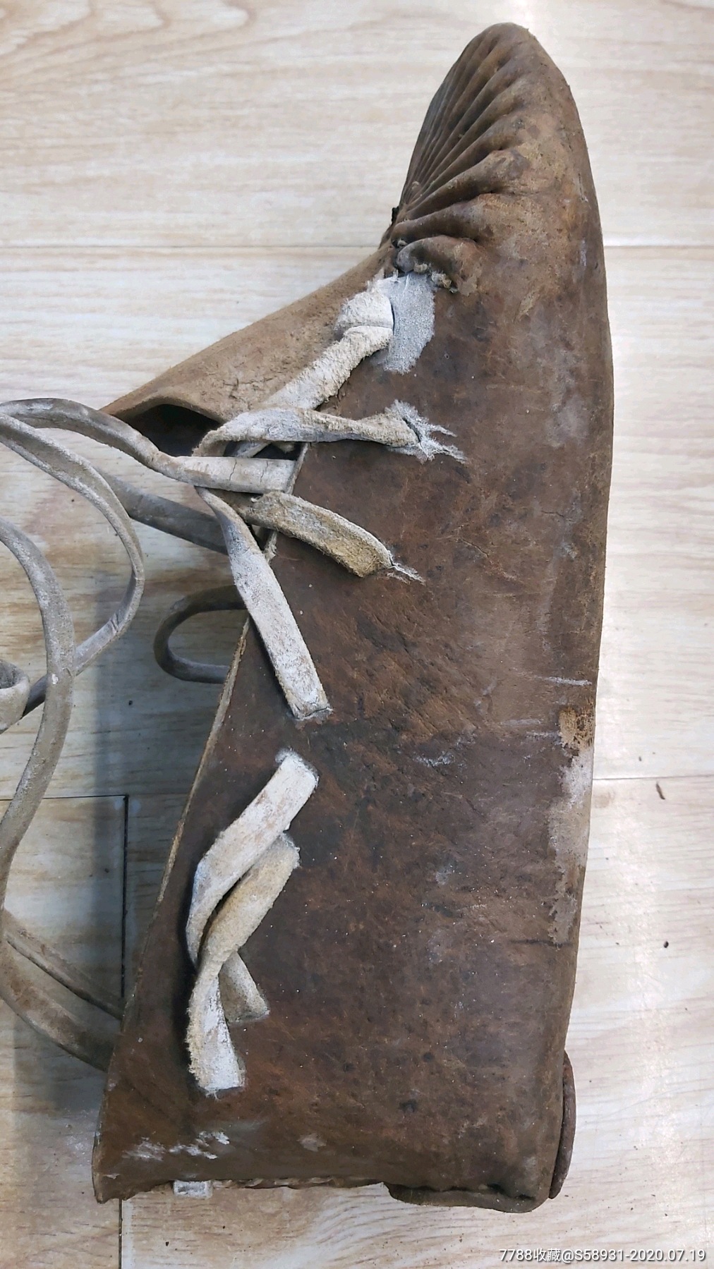 东北靰鞡鞋"乌拉鞋"