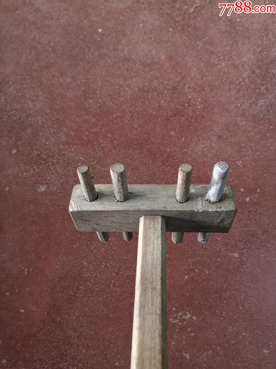 洗花生的木耙子