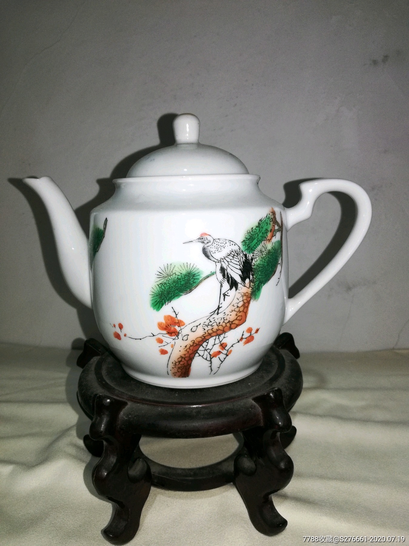 文革手绘茶壶_彩绘瓷/彩瓷_第1张_7788瓷器