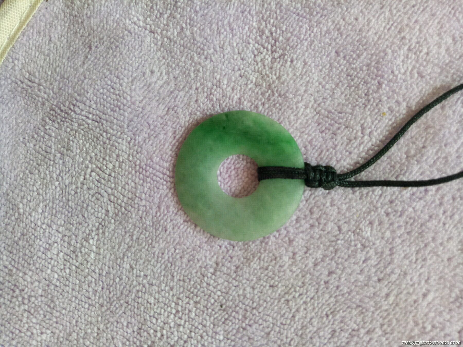 清代翡翠平安扣