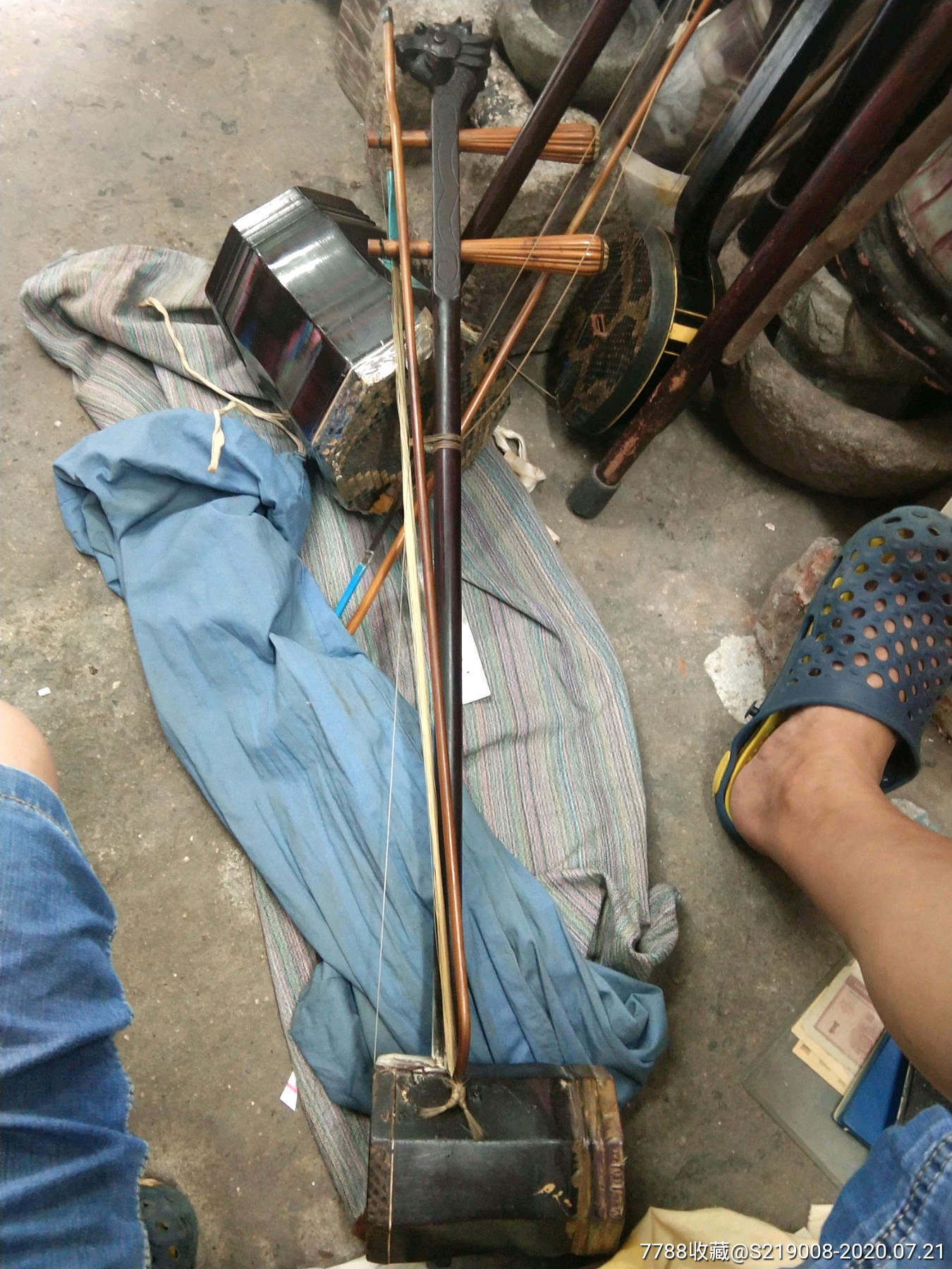 老红木龙头二胡