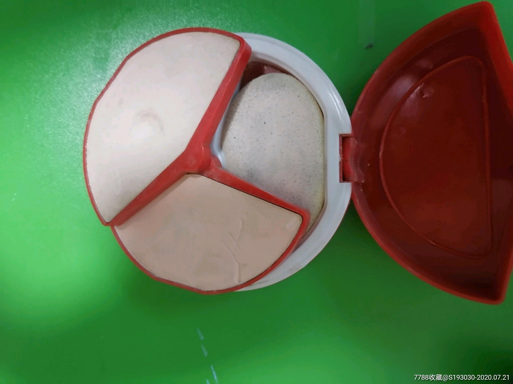 八十年代双色粉饼