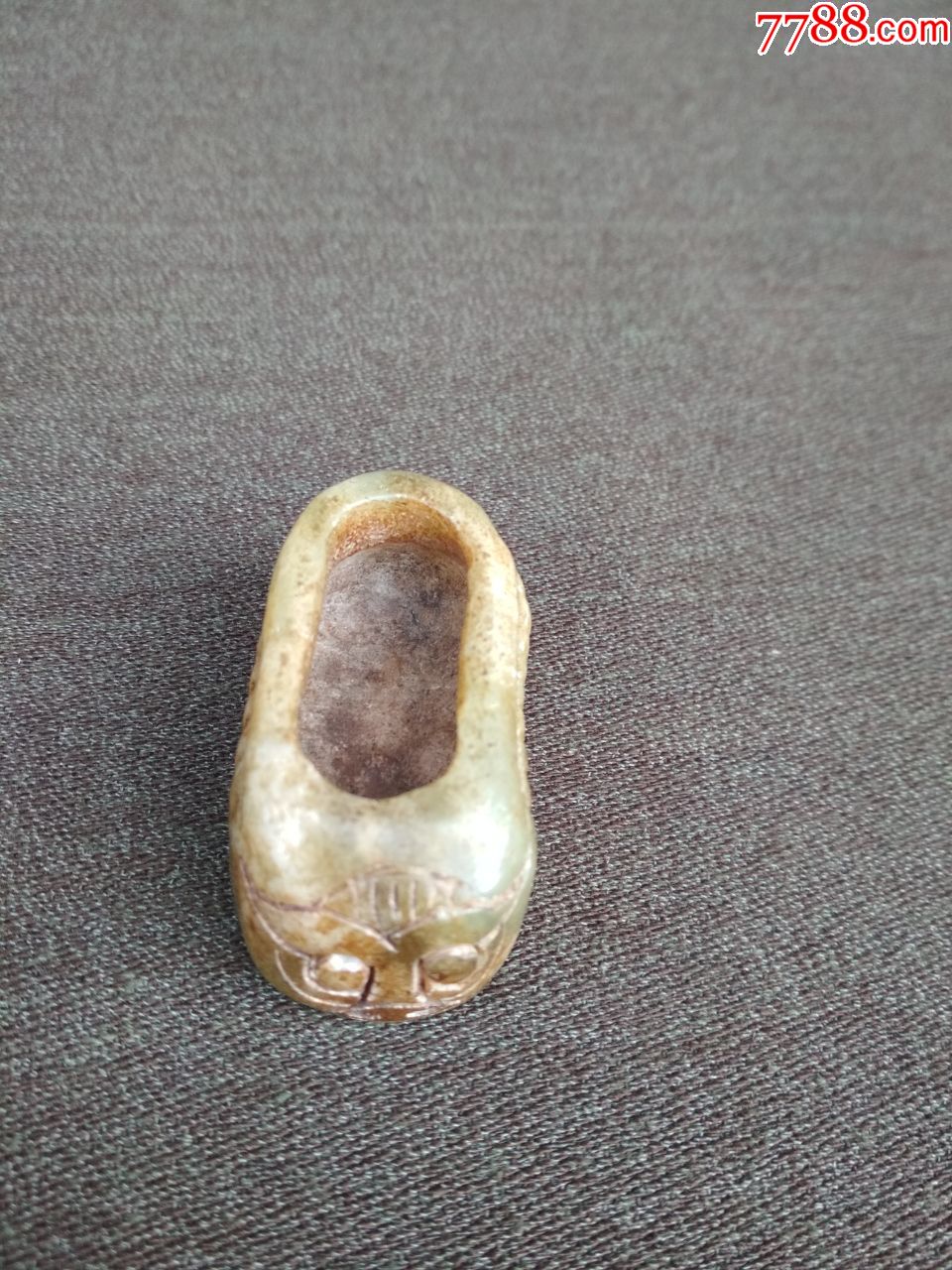 老玉雕兽头鞋小笔添