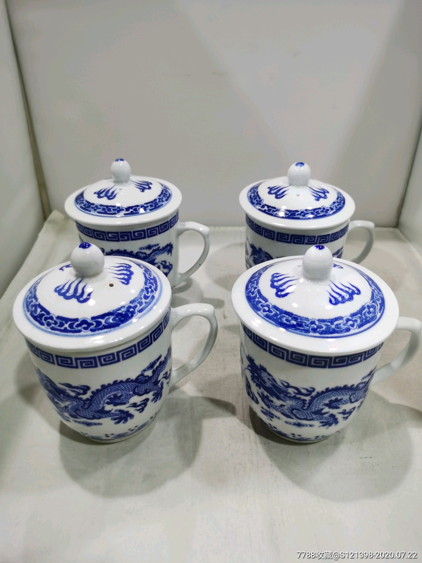 七八十年代出口瓷龙纹胜利杯