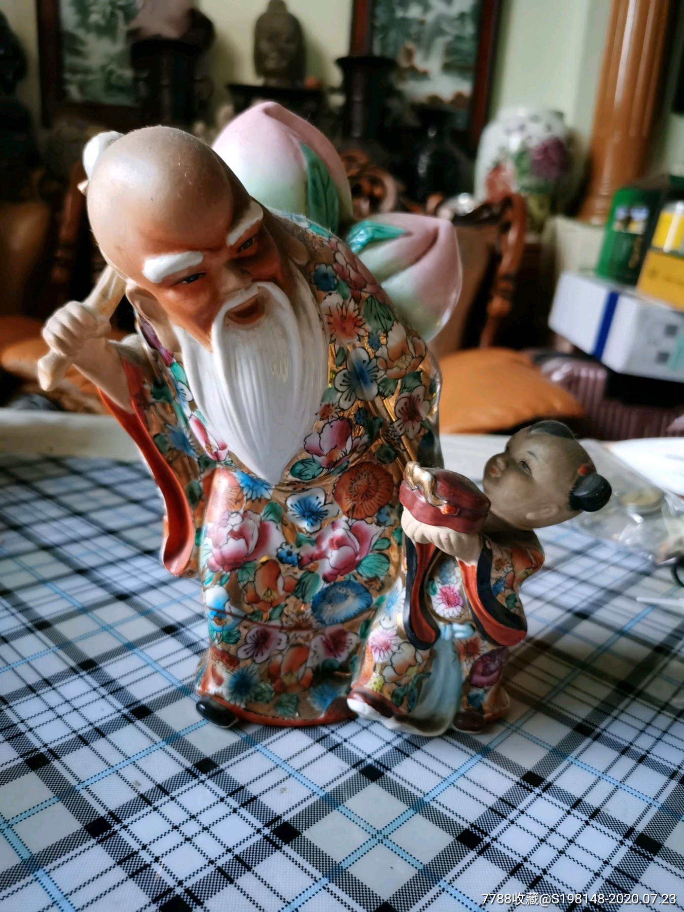 老瓷童子献寿满彩老寿星高23㎝宽20㎝厚14㎝