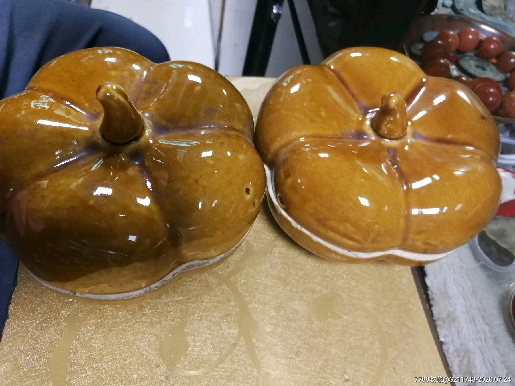 下乡收获7--8十年代鸡油黄瓜棱罐一对