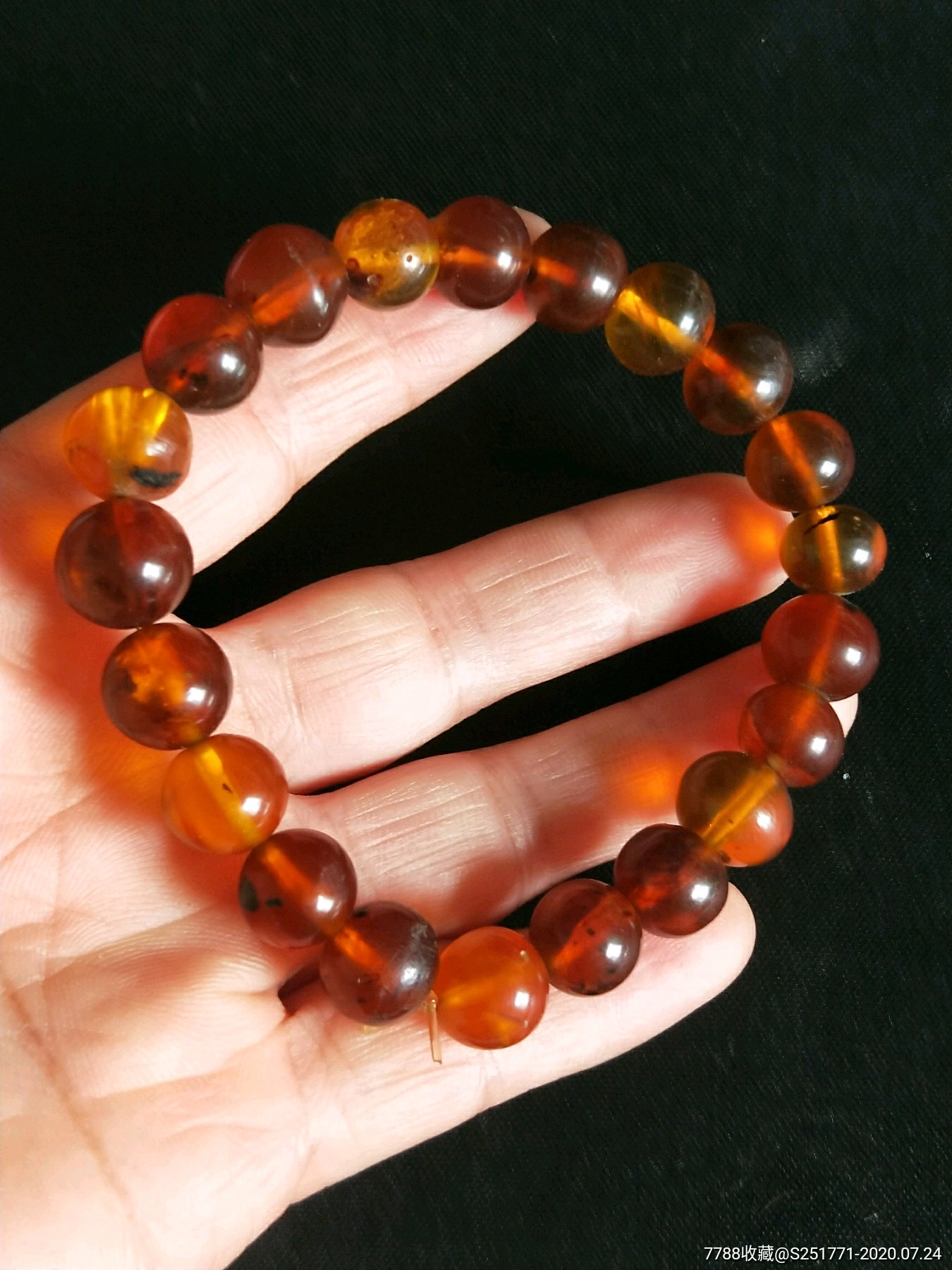 老琥珀珠子一串