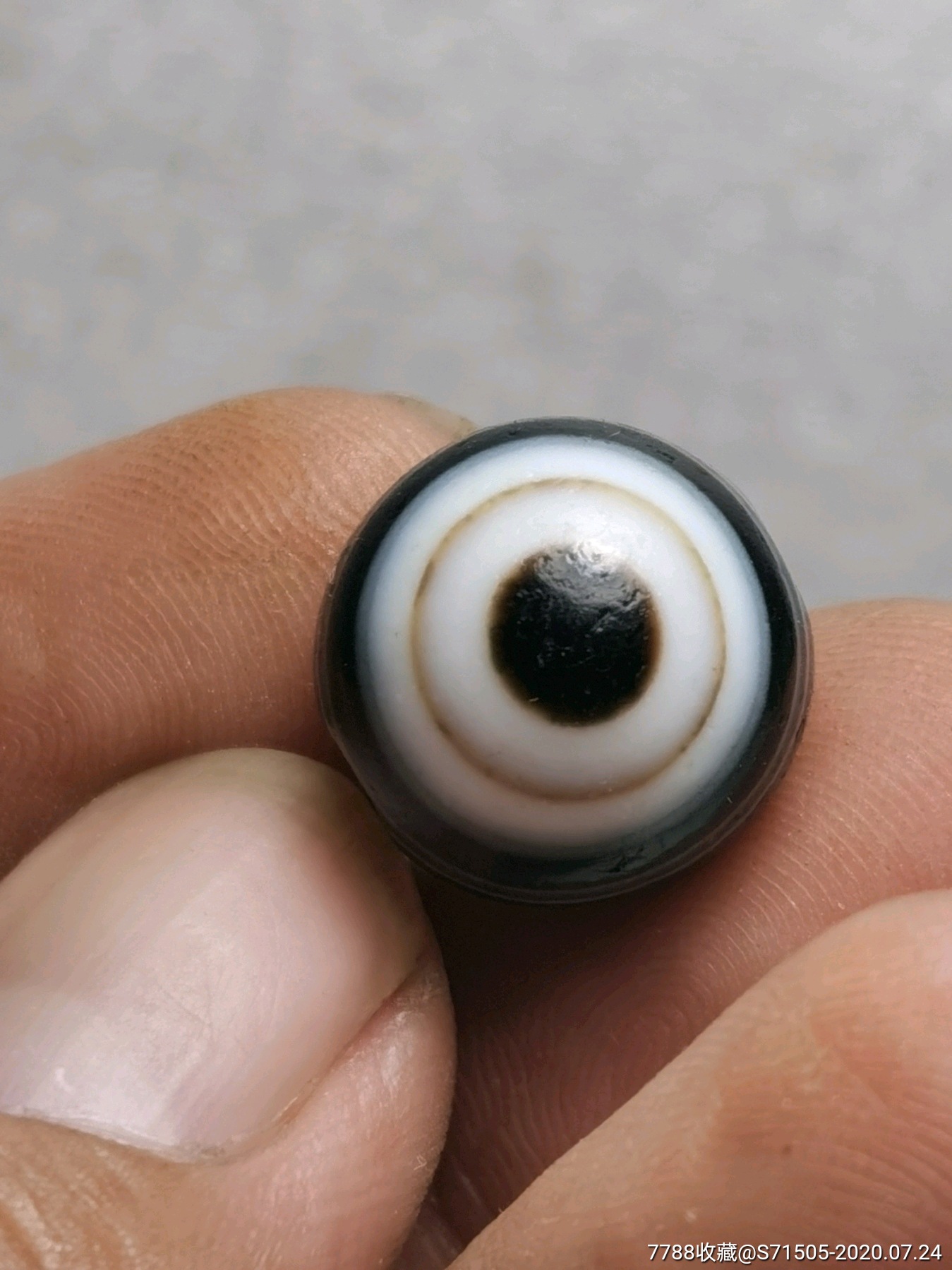 辽金时期辽代老玛瑙天然眼睛药师珠