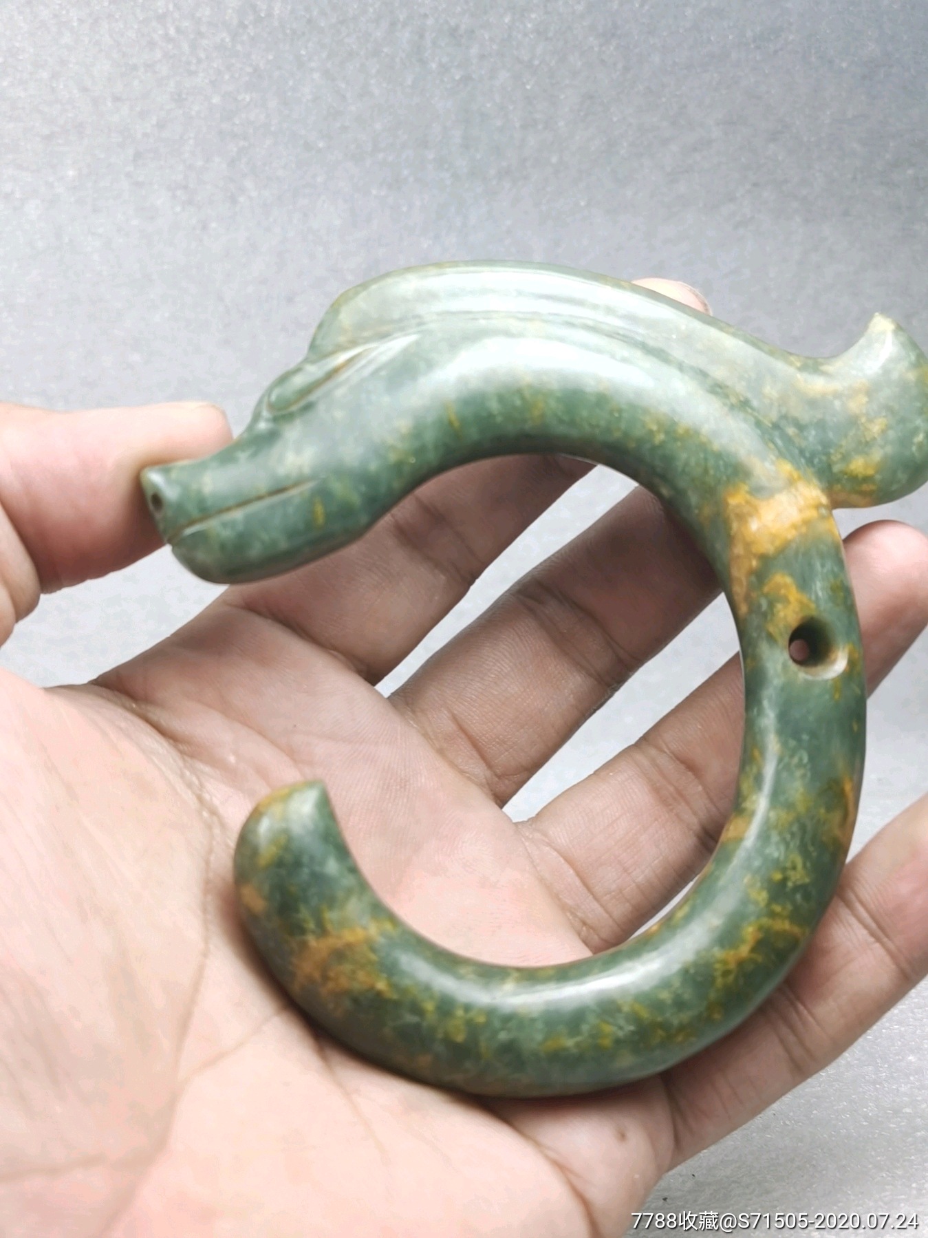 红山文化老玉猪龙c字龙,c龙,,玉质好,包浆沁色入