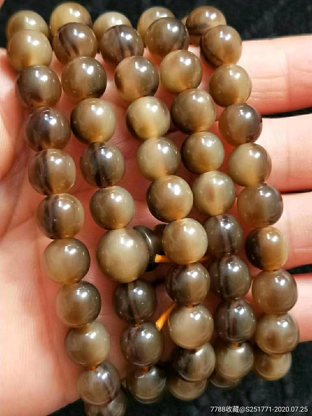 几十年的108牛角珠子