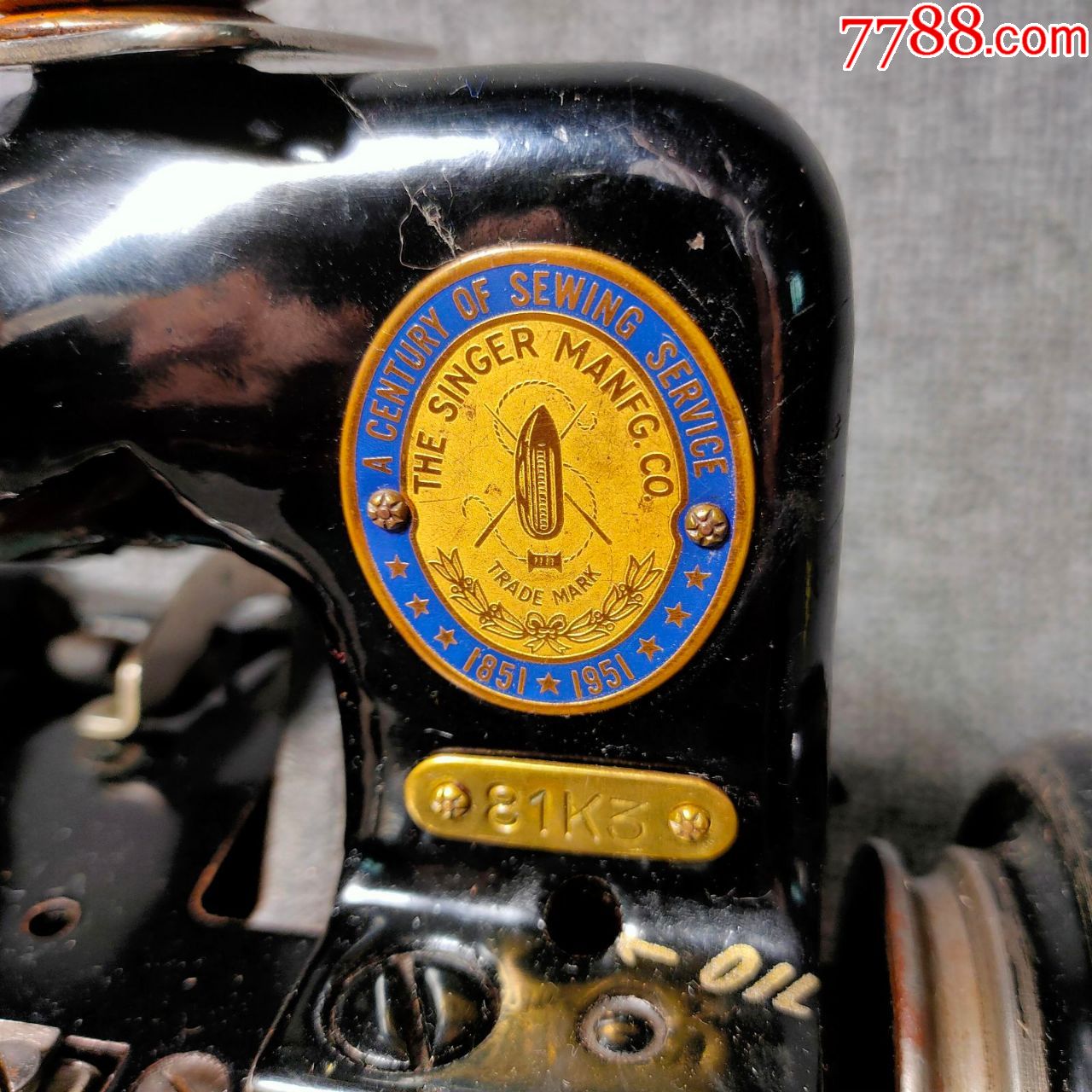 胜家singer81k3型古董锁边机缝纫机可以转动