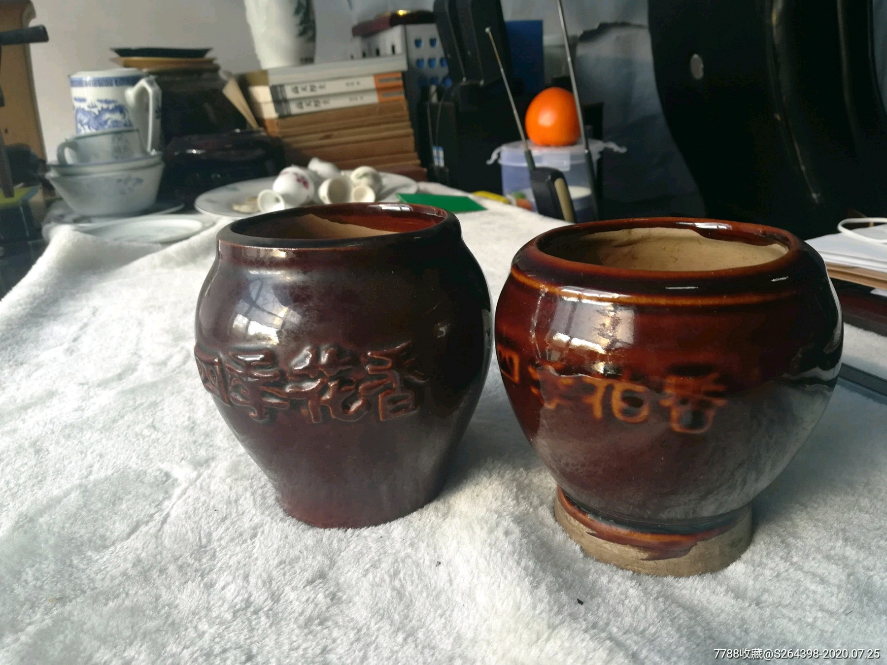 早期陶瓷蒜缸两个合售.