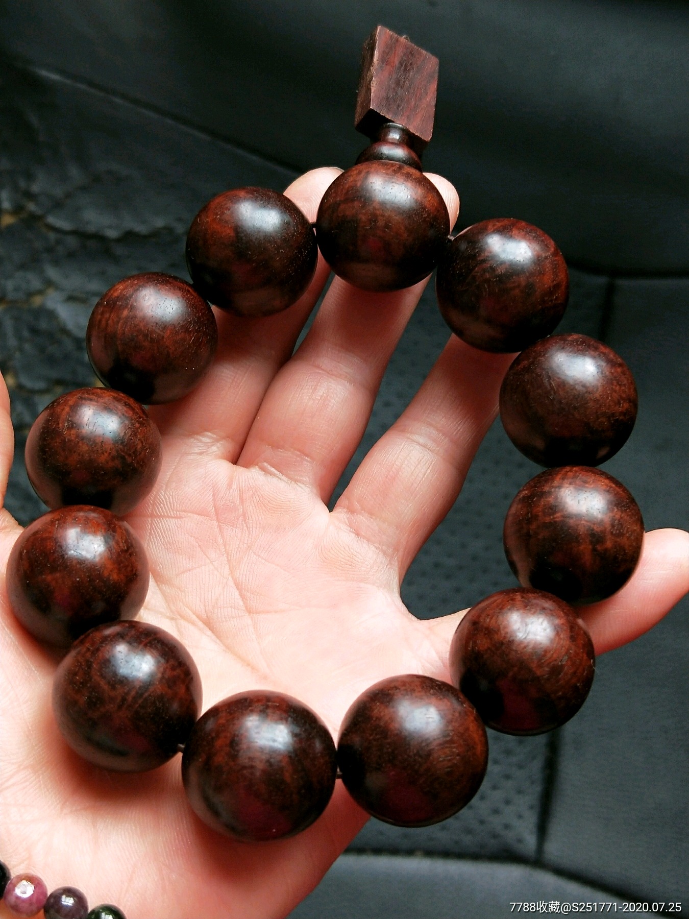 20mm瘤疤紫檀珠子一串