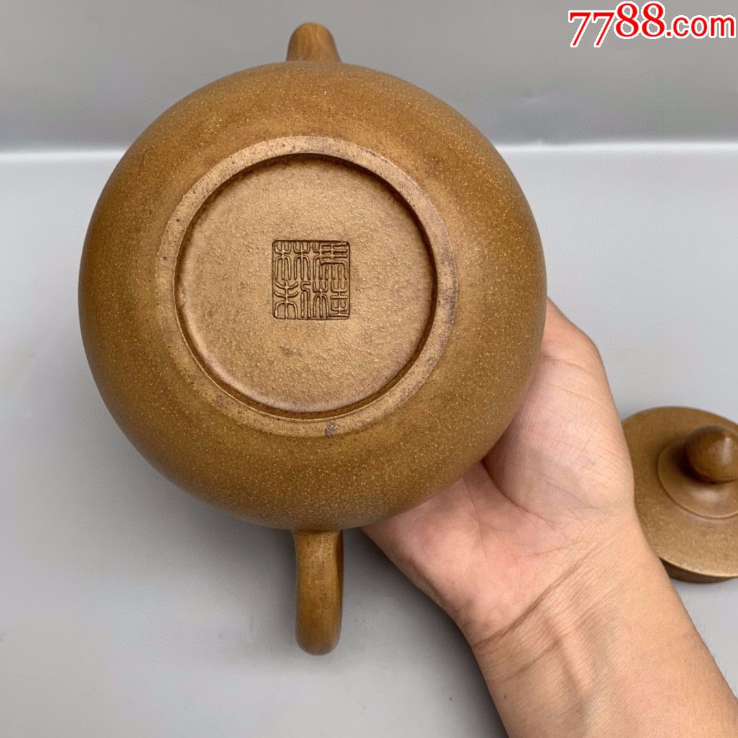 冯桂林制刻字紫砂壶