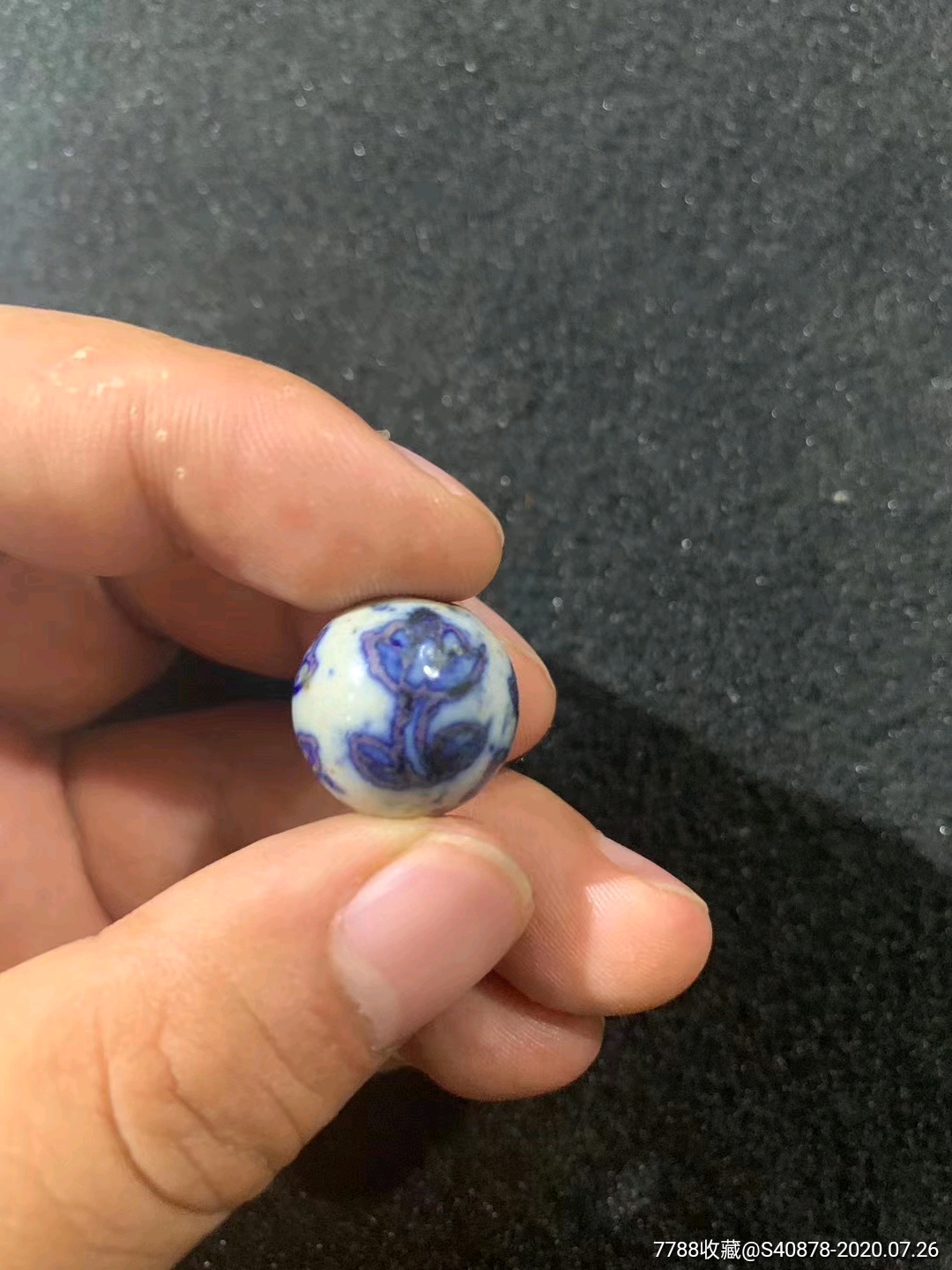 清代青花老瓷珠子一颗