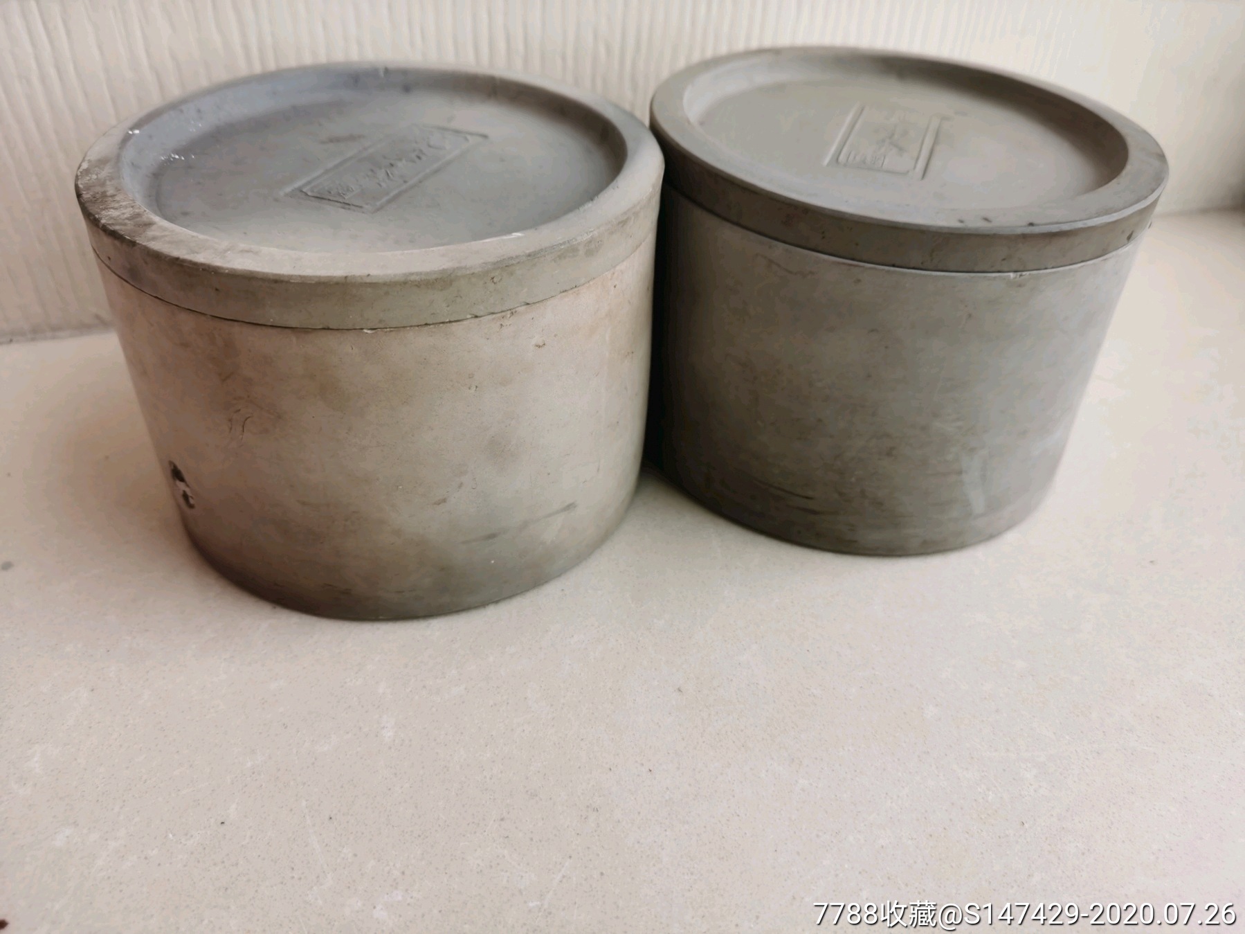 施季发白泥蟋蟀盆