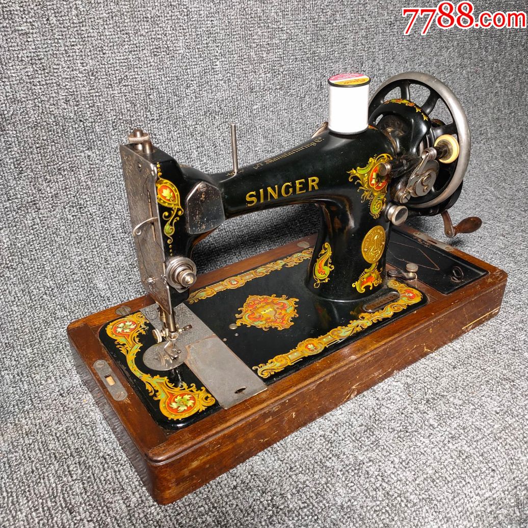 英国胜家singer手摇缝纫机彩色印花带箱盖小瑕疵
