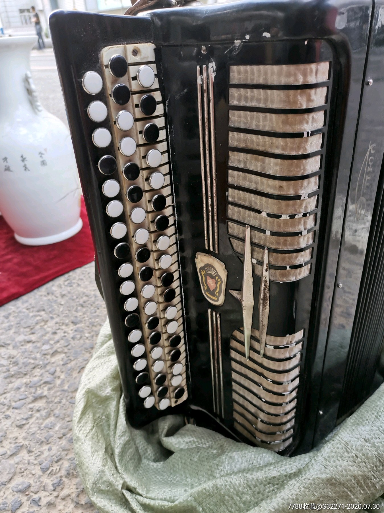 苏联司巴阳手风琴