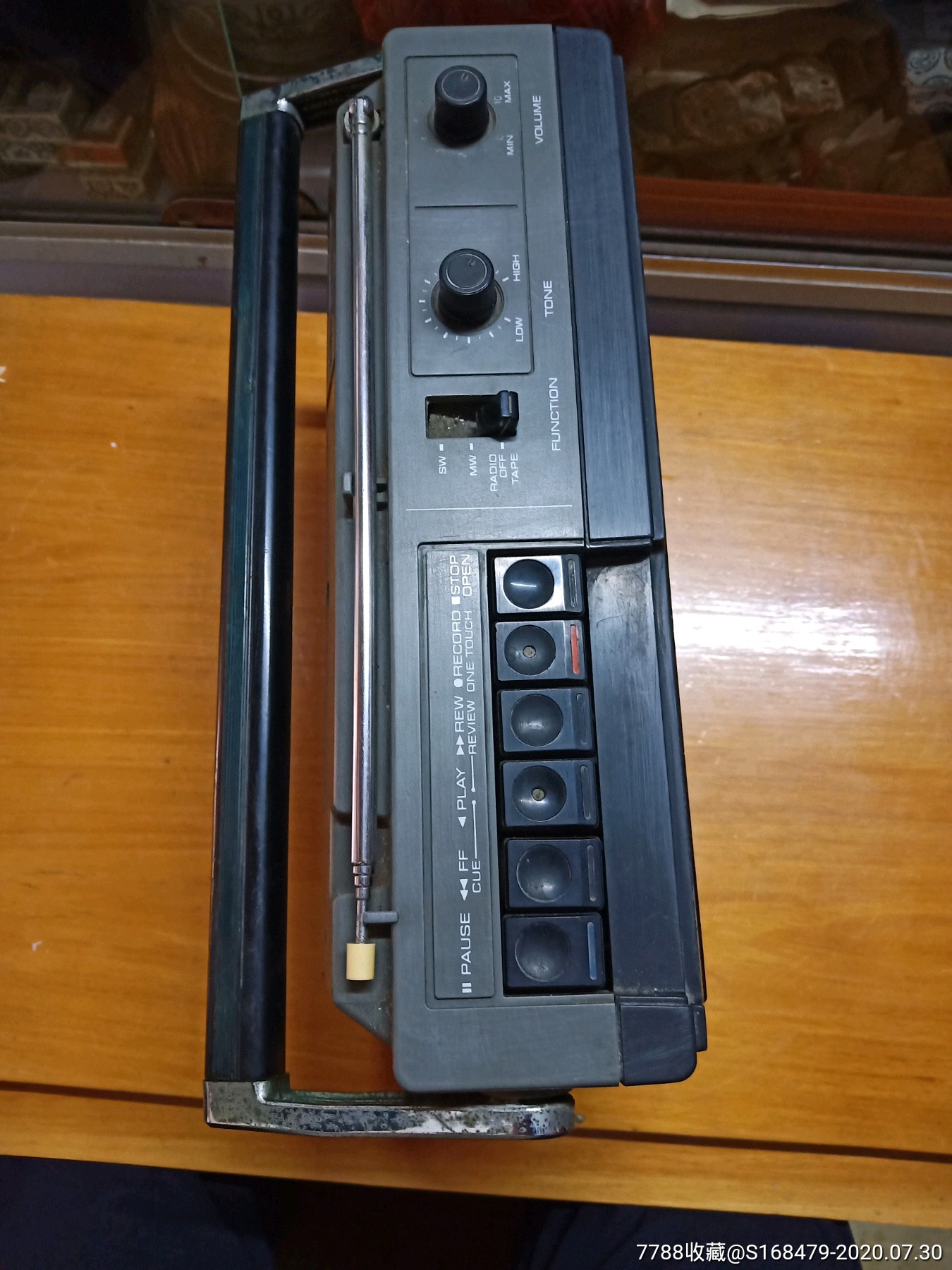 toshiba东芝早期3110两波段收录机