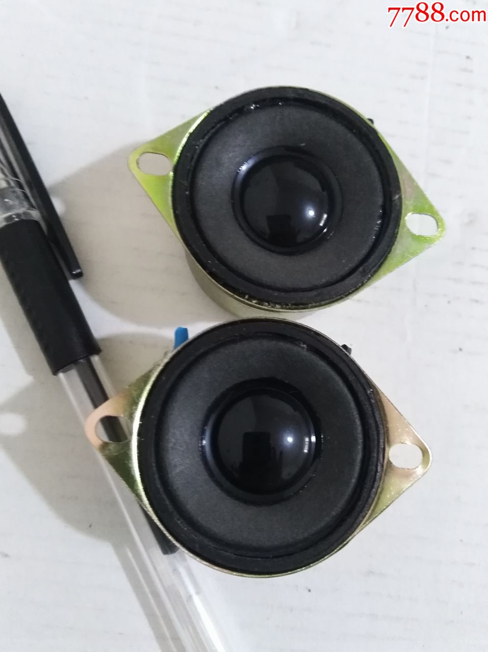 d260永磁高音喇叭2只8Ω10w高28对孔距49