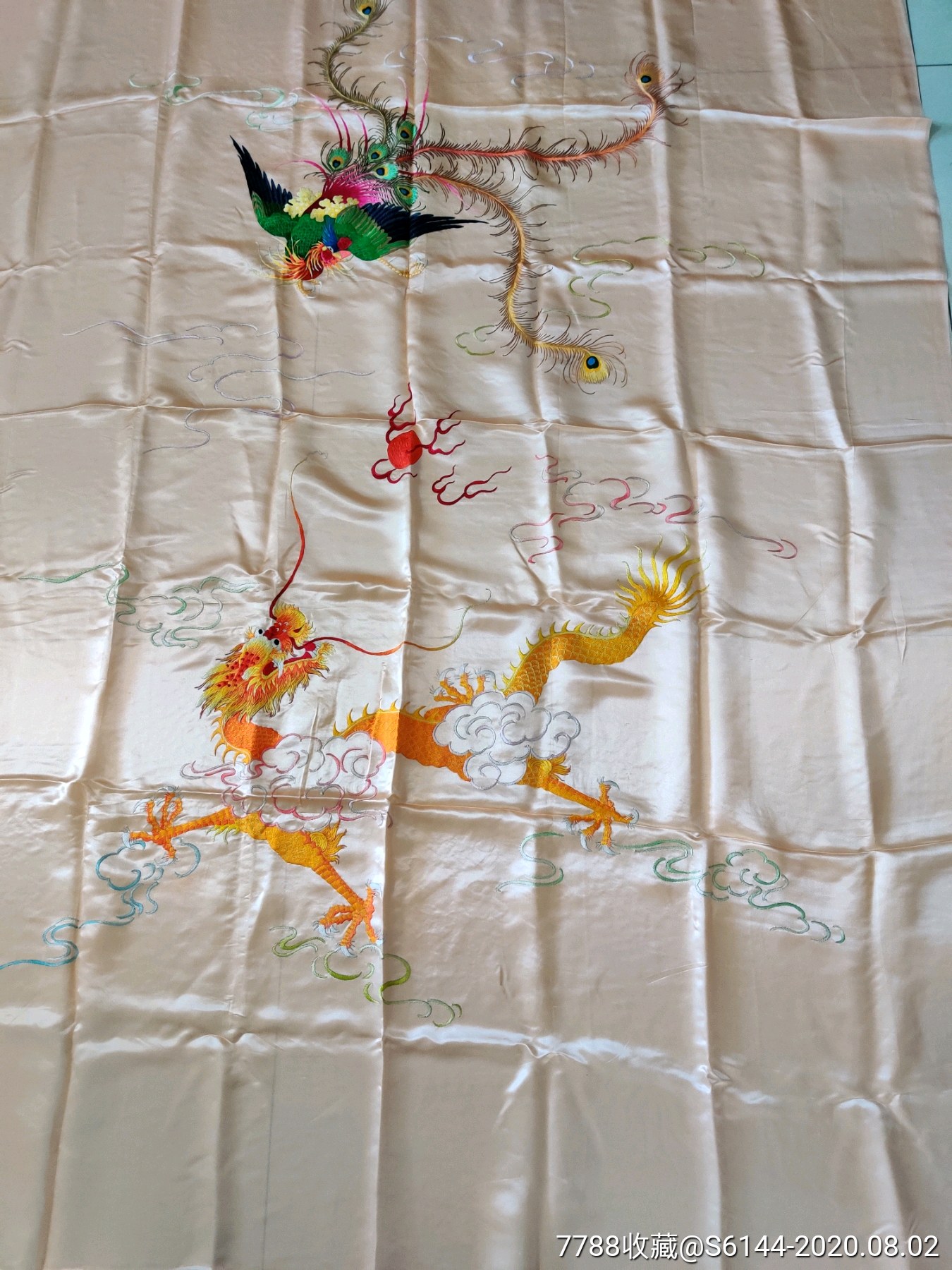 湘绣龙凤被面品佳