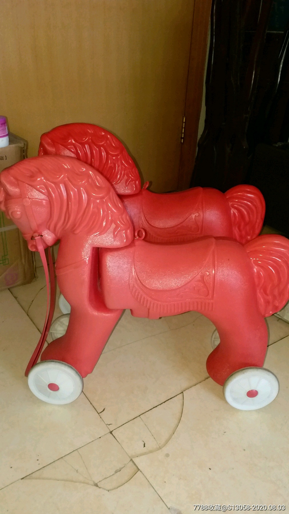 极美品罕见文革经典玩具塑料小红马宝马