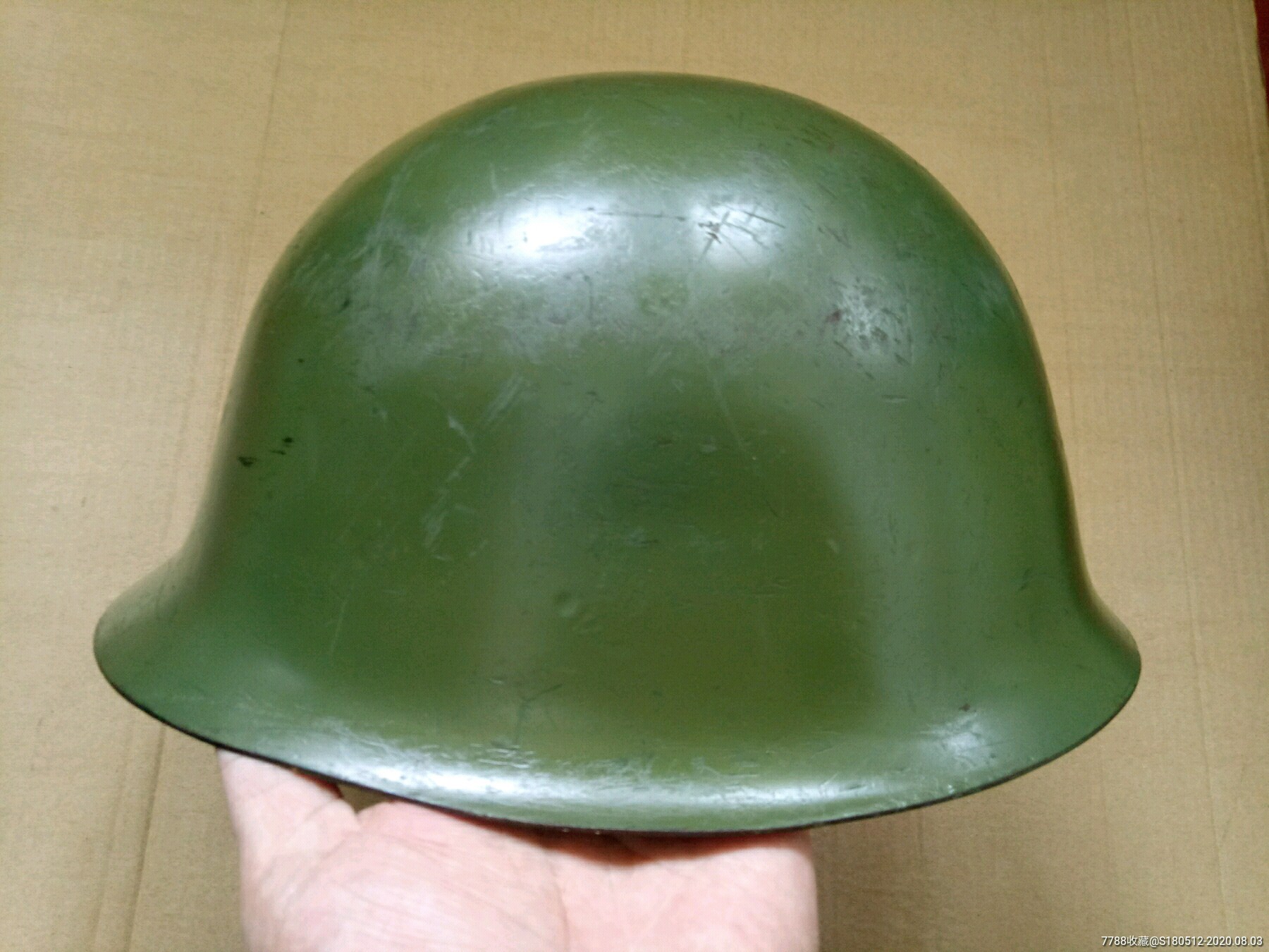解放军80式钢盔图片