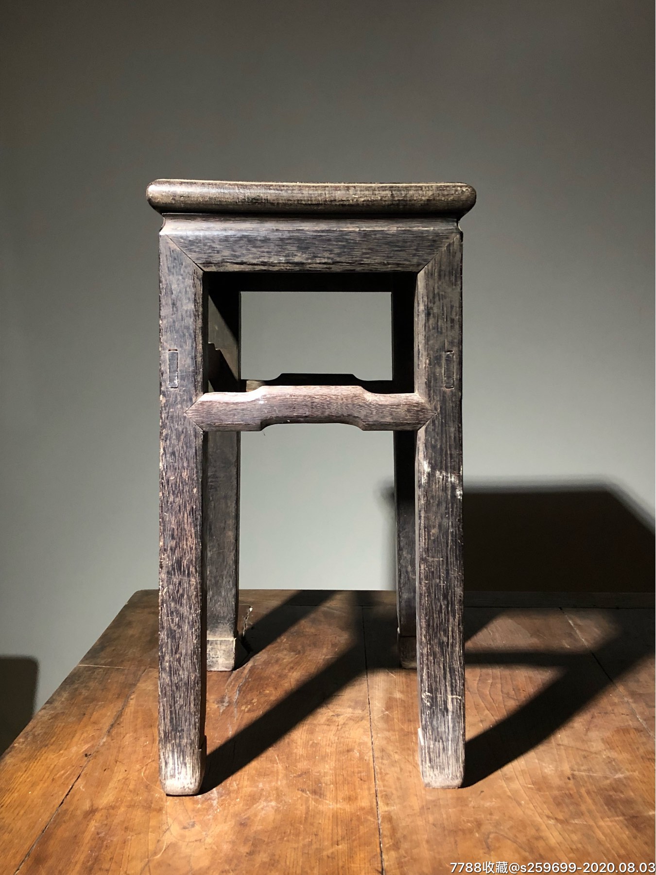 清代坤甸木凳子