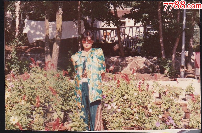 8090年代老彩照美女留影