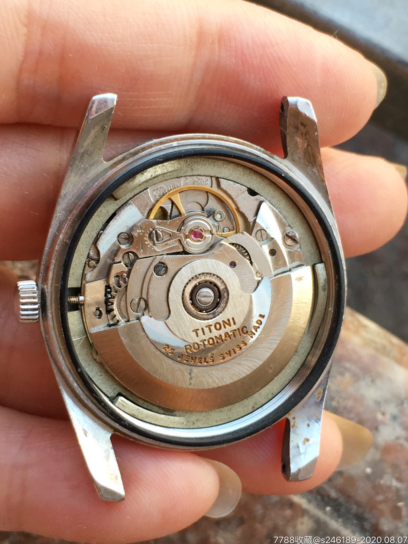 梅花搭瑞士2824机械机芯