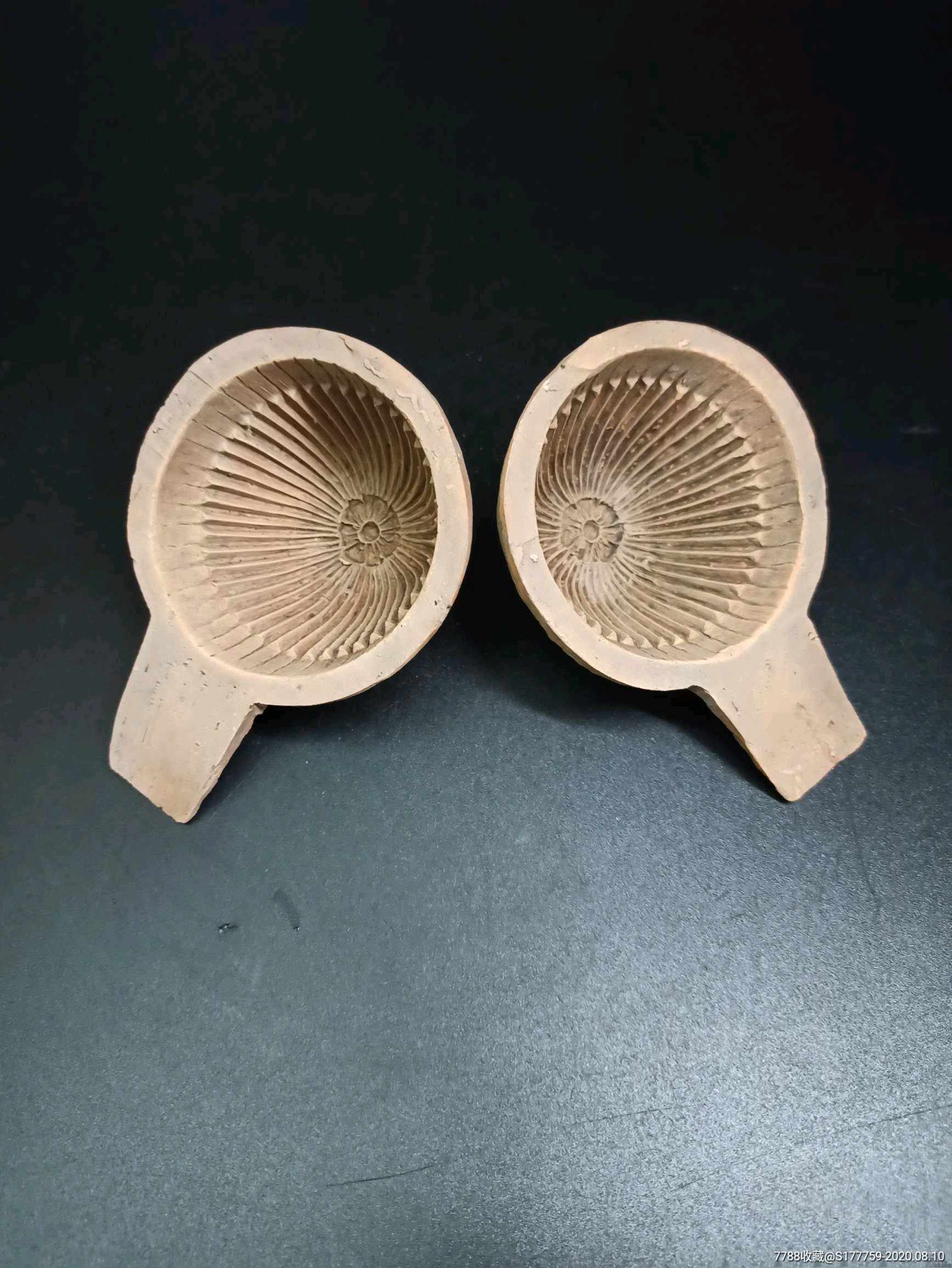 民国陶制糕点模具两个