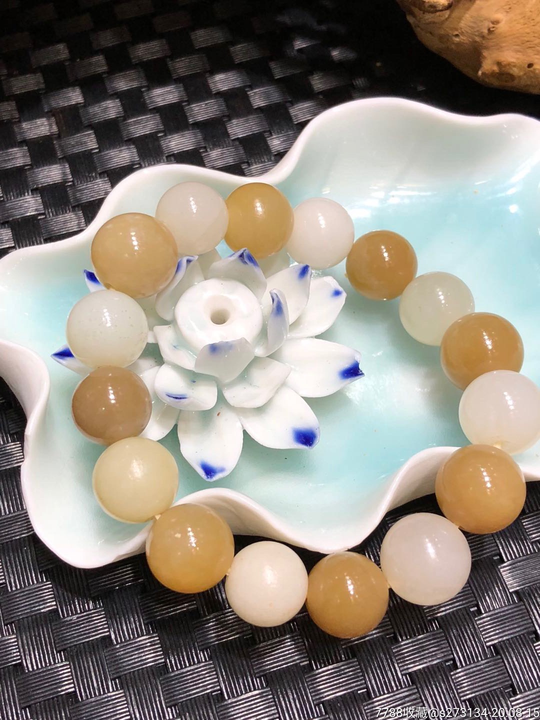 和田糖玉圆珠手串