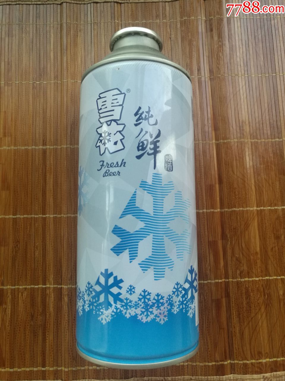 雪花铁罐啤酒图片