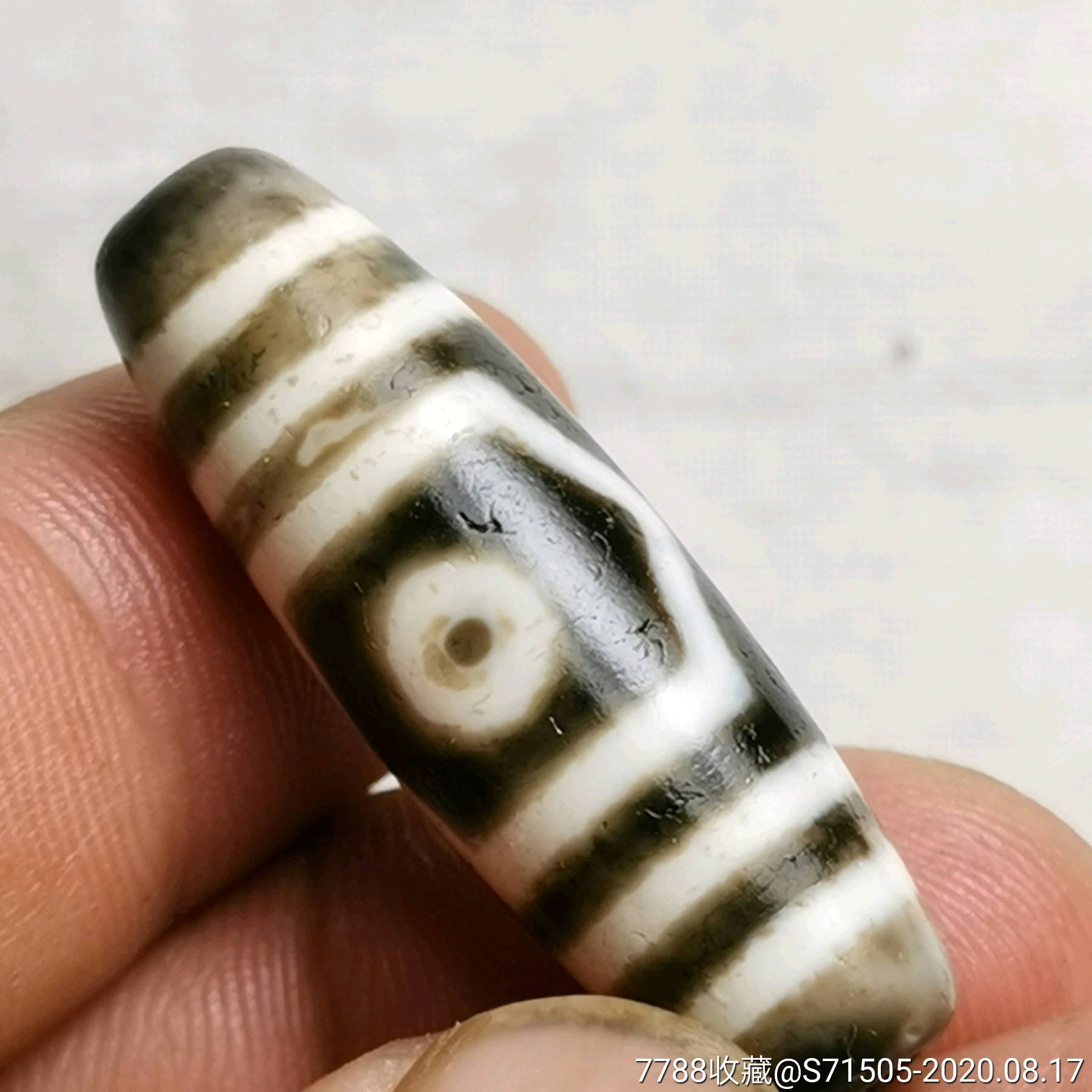 千年至纯火攻三眼老天珠,,风化明显