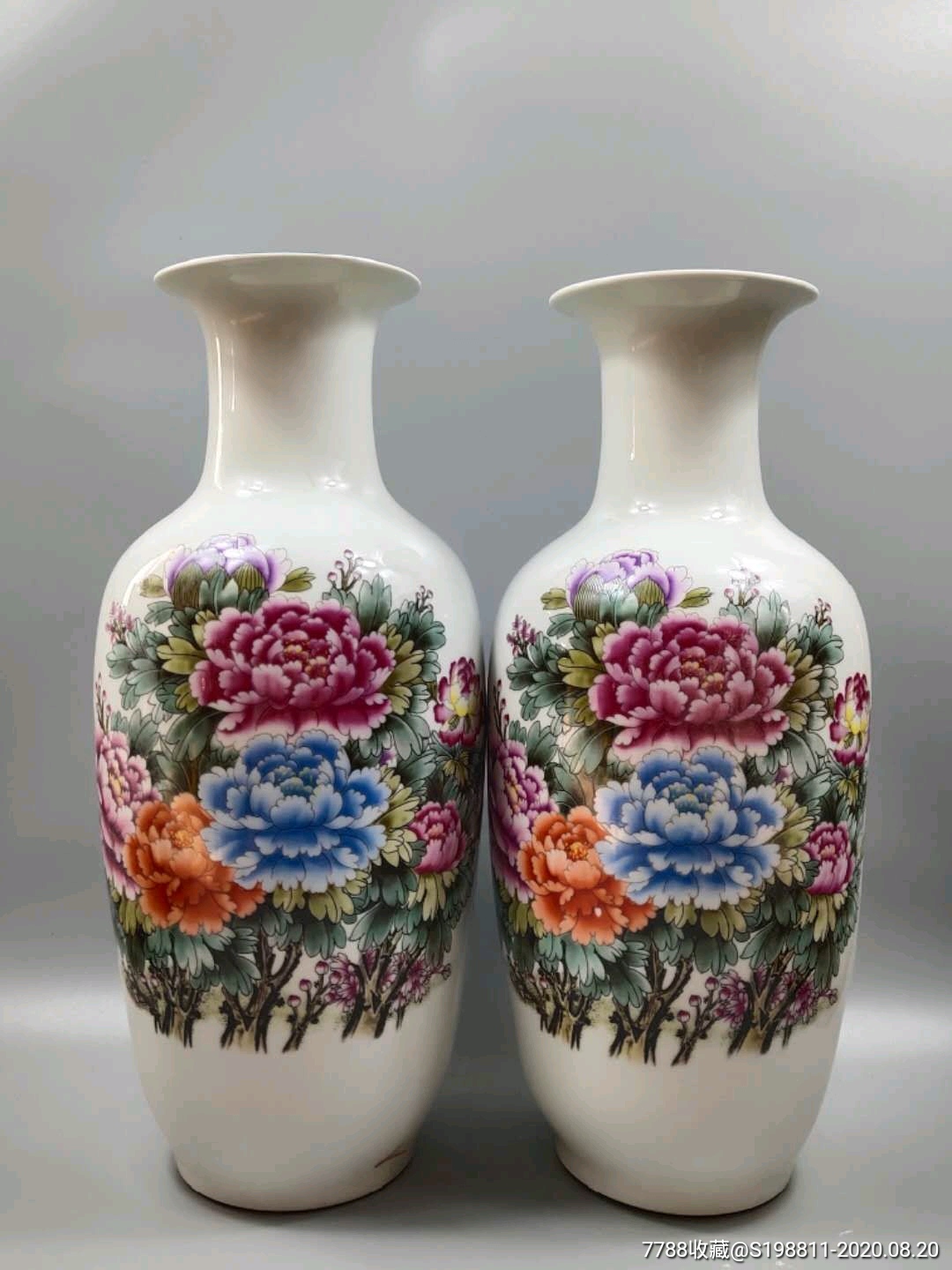 粉彩花开富贵毛瓷怀仁堂花瓶一对釉色圆润纯正且老胎老底品相及