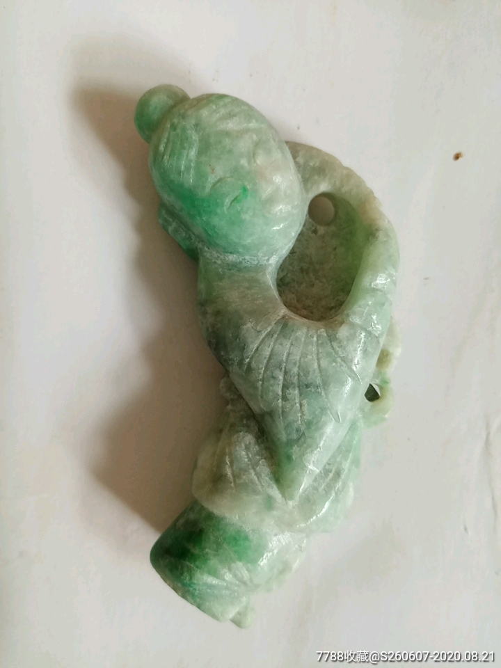 清代老坑翡翠仙女挂饰