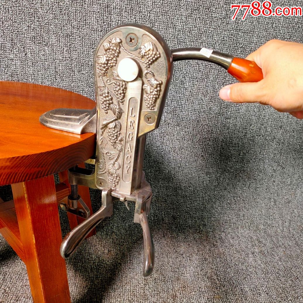 进口复古老物件老式红酒手压式红酒开瓶器民俗工具摆件