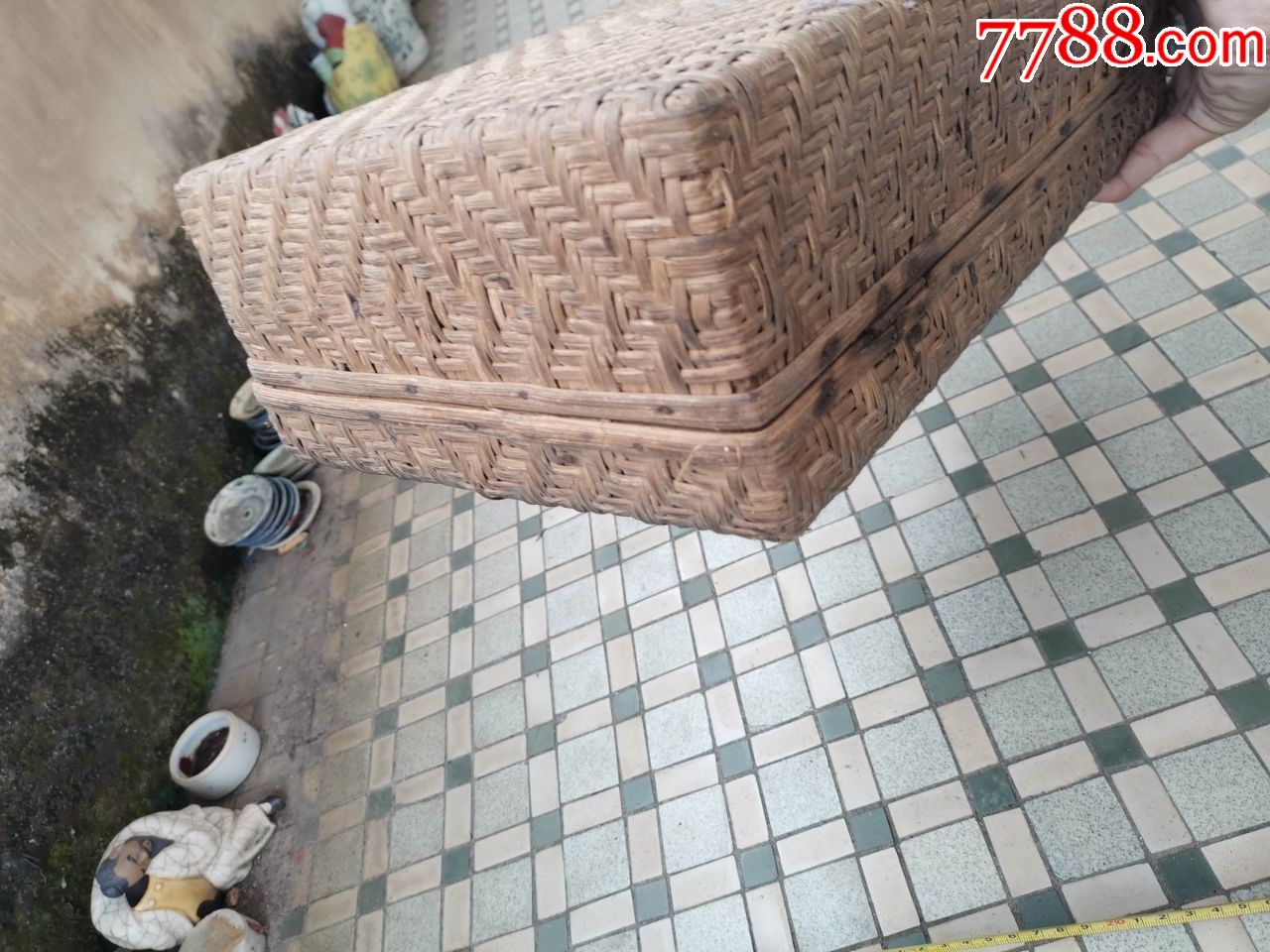 精品民国手提藤箱