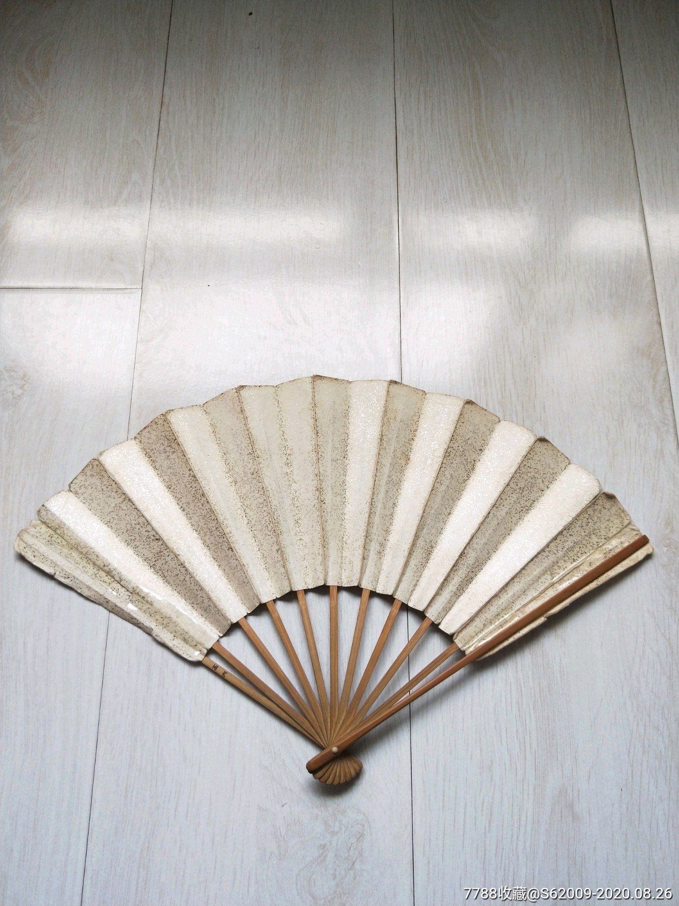 民国至建国初手绘松树纹老竹扇一把