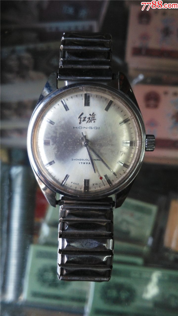 三面红旗鼓盘红旗牌男机械表三角机芯